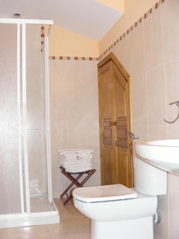 Apartaments L'Arrel Espot Esterno foto